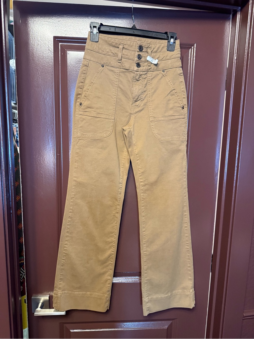 Veronica Beard Size 24 High-Waist Straight-Leg Jeans in Tan